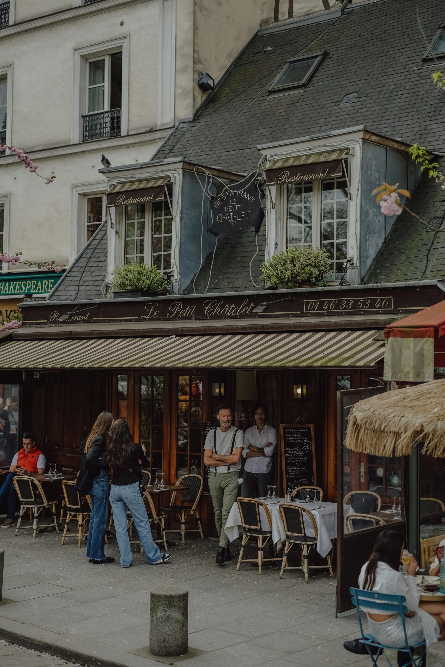 Where to eat near the latin quarter